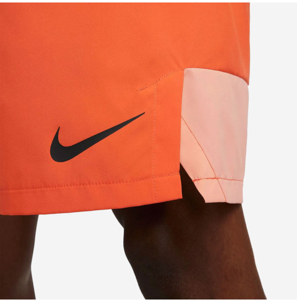 Теннисные шорты Nike Dri-FIT Men's 9 Woven Training Shorts DM6617-869