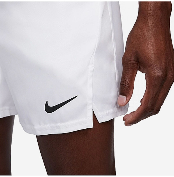 Теннисные шорты Nike Court Dri-Fit Victory Short 7in CV3048-100