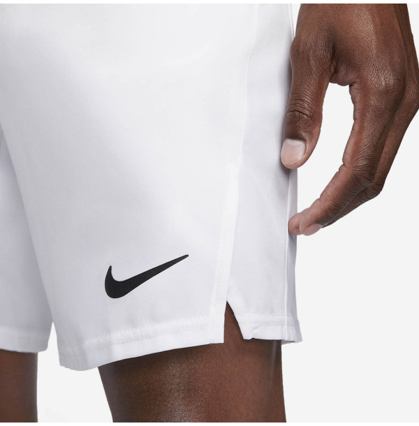 Теннисные шорты Nike Court Dri-FIT Victory CV2545-100