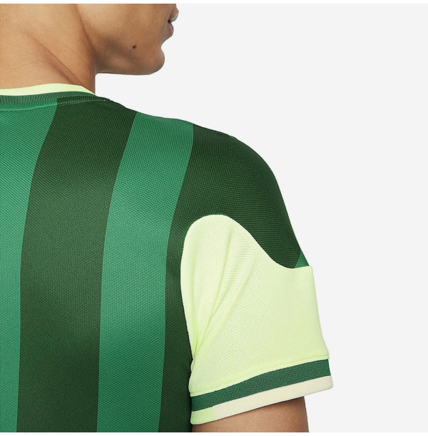 Теннисная футболка Nike Court Slam Dri-Fit Tennis Top FD5195-701