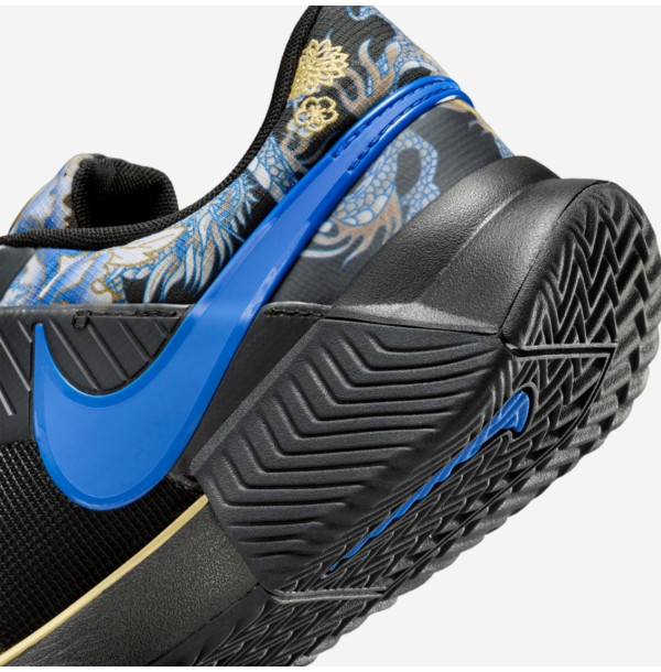 Теннисные кроссовки Nike Zoom GP Challenge 1 Osaka Clay Premium FN4773-001