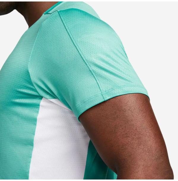 Теннисная футболка Nike Court Dri-Fit Advantage Printed Tennis Top DX5538-392