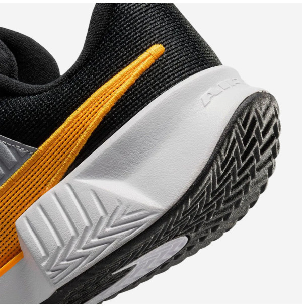 Теннисные кроссовки Nike Zoom GP Challenge Pro Clay FJ7767-006