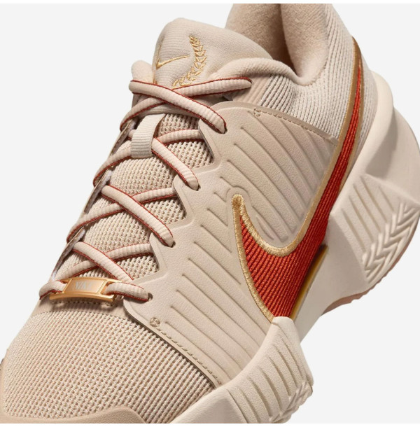 Теннисные кроссовки Nike GP Challenge Pro Premium Clay FN4746-103
