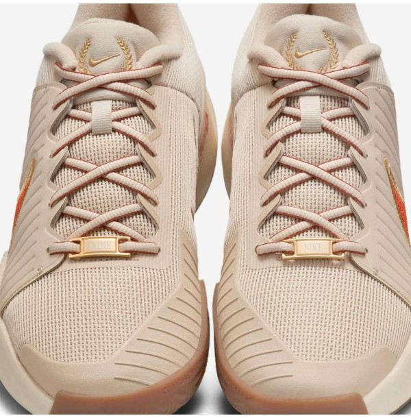 Теннисные кроссовки Nike GP Challenge Pro Premium Clay FN4746-103