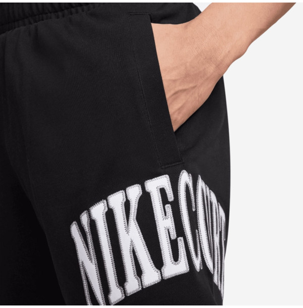 Теннисные шорты Nike Court Heritage Tennis FQ2111-010