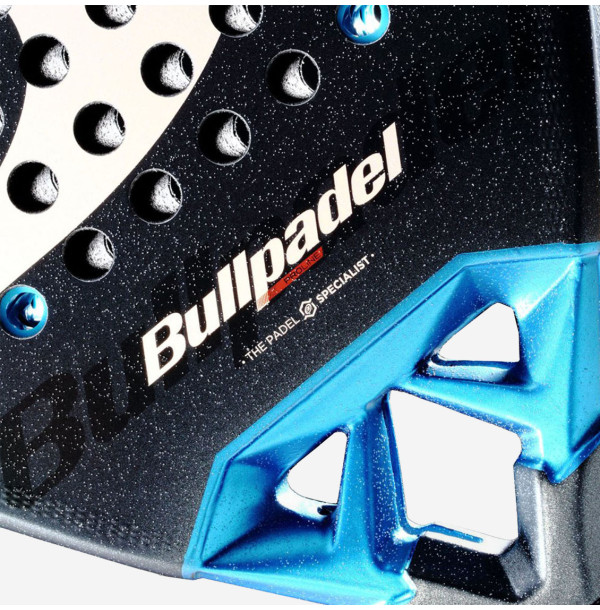 Ракетка для падела Bullpadel Vertex 05 CMF