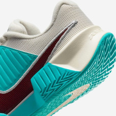 Теннисные кроссовки Nike GP Challenge Pro Premium Clay HJ6646-300