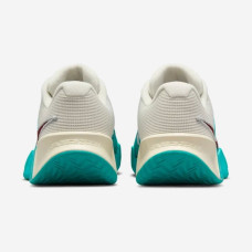 Теннисные кроссовки Nike GP Challenge Pro Premium Clay HJ6646-300