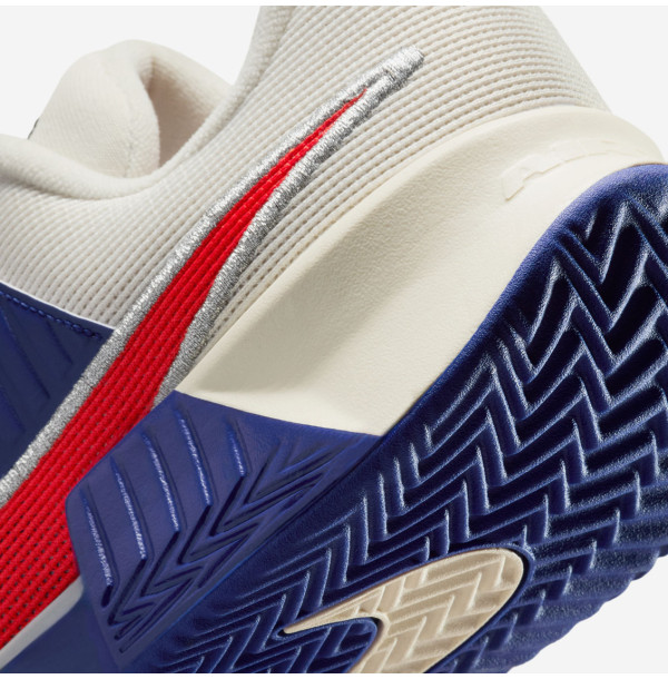 Теннисные кроссовки Nike Zoom GP Challenge Pro Premium Clay HJ6768-500