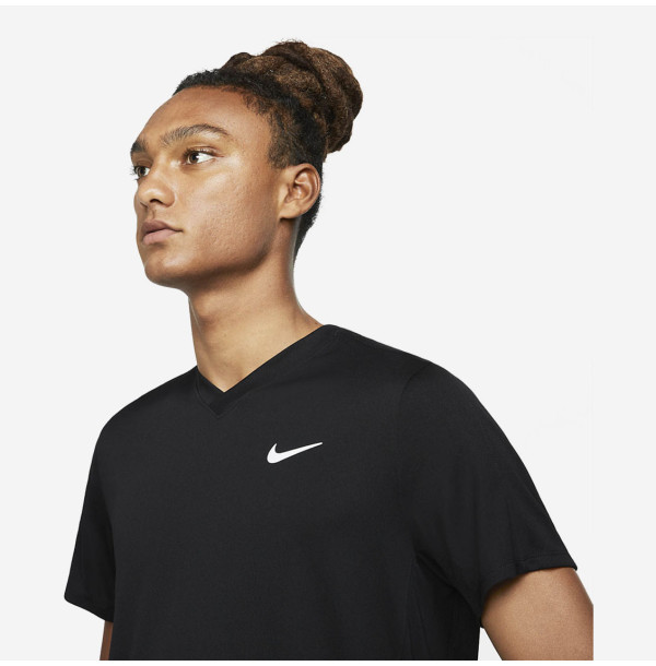 Теннисная футболка Nike Court Dri-Fit Victory CV2982-010